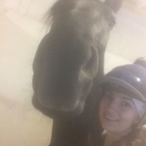 Meet your Posher, Emma